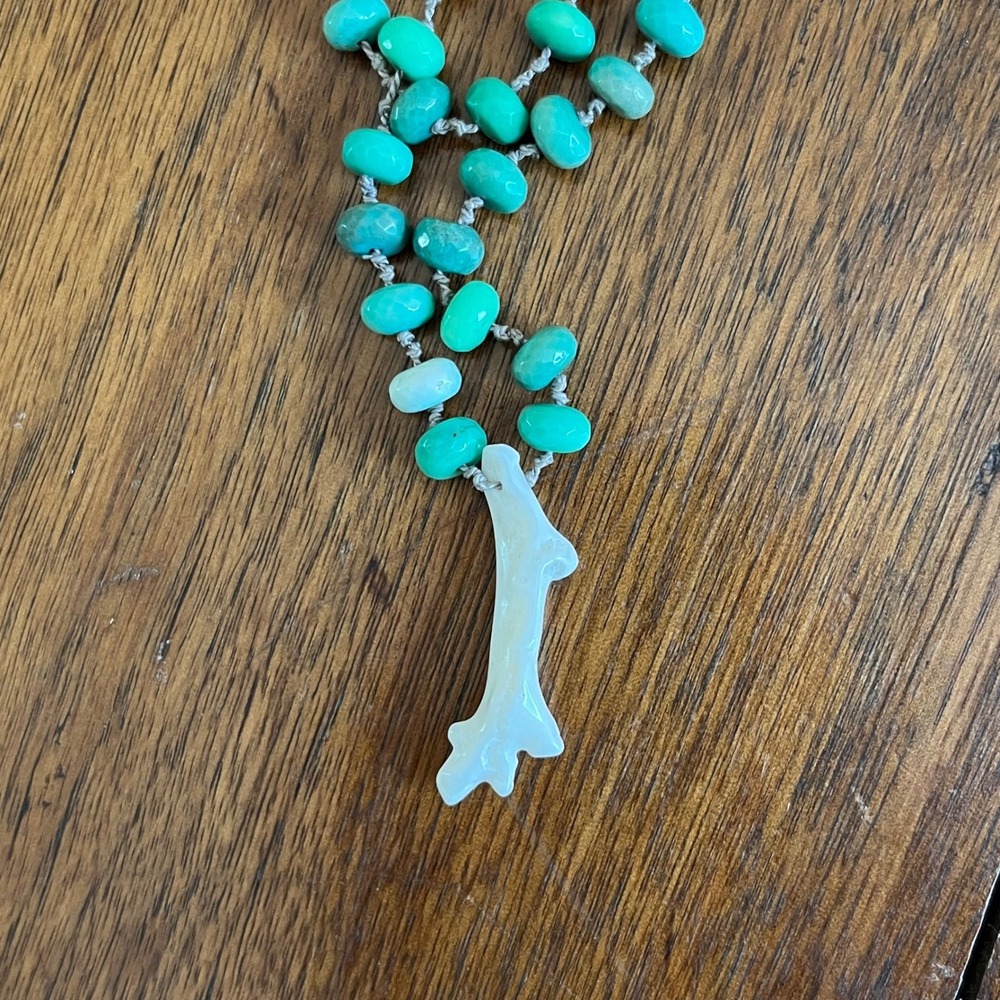 Long 46" Hand Knotted Gemstone Rondelle Necklace Carved Mother of Pearl Pendant - Picture 2 of 8